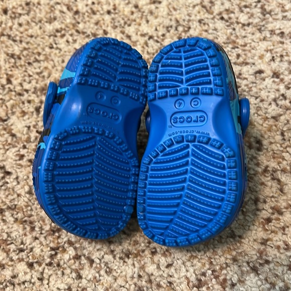 Baby/toddler blue crocs 4c - Picture 2 of 3